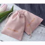 100 bolsas de cordão com impressão de logotipo personalizado bolsas de embalagem de joias personalizadas bolsas chiques para lembrancinhas de casamento bolsas de flanela rosa para cosméticos